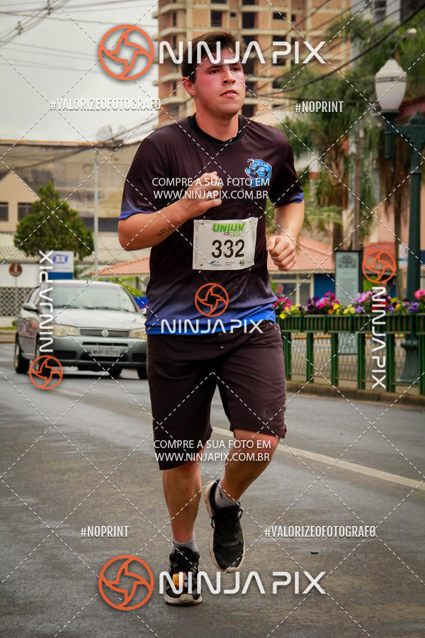 Achetez vos photos de l'vnement2 Corrida Run UNIUV sur Fotop