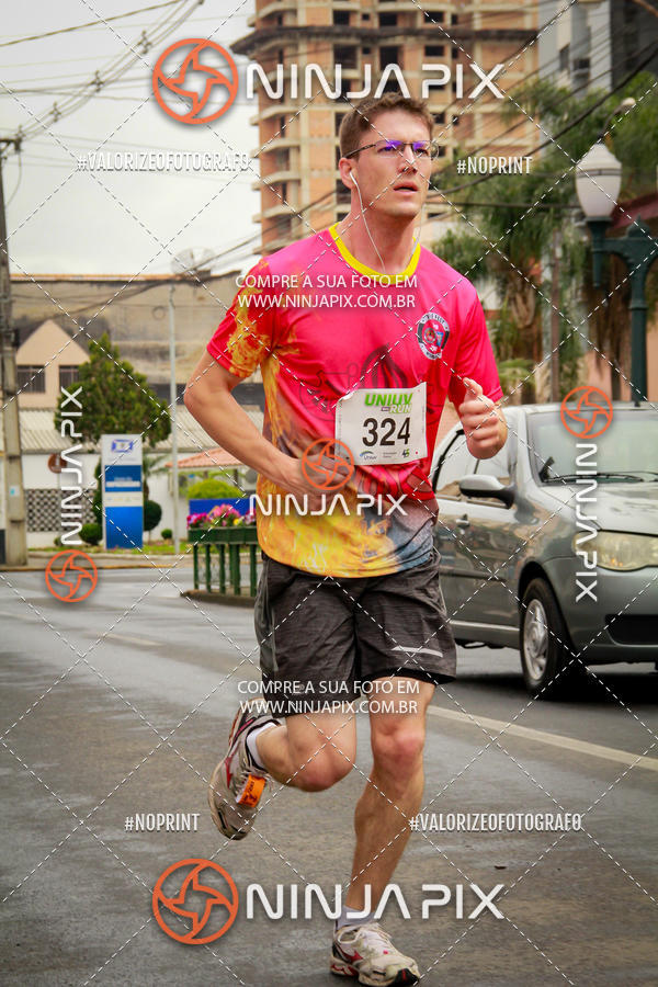 Achetez vos photos de l'vnement2 Corrida Run UNIUV sur Fotop