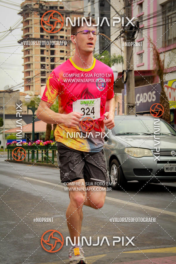 Achetez vos photos de l'vnement2 Corrida Run UNIUV sur Fotop