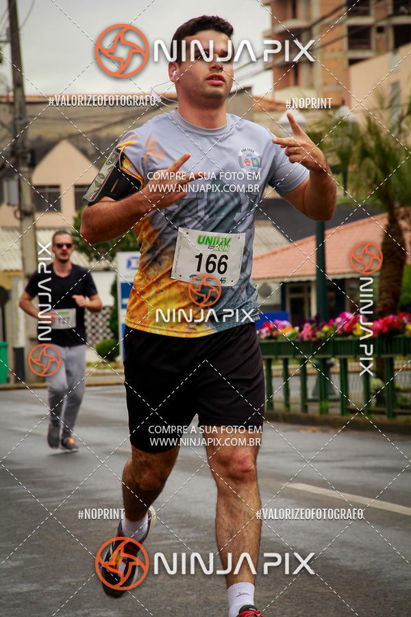 Compre as suas fotos do evento2 Corrida Run UNIUV no Fotop