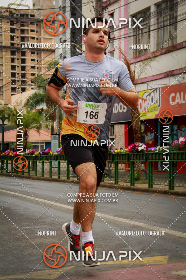 Compre as suas fotos do evento2 Corrida Run UNIUV no Fotop