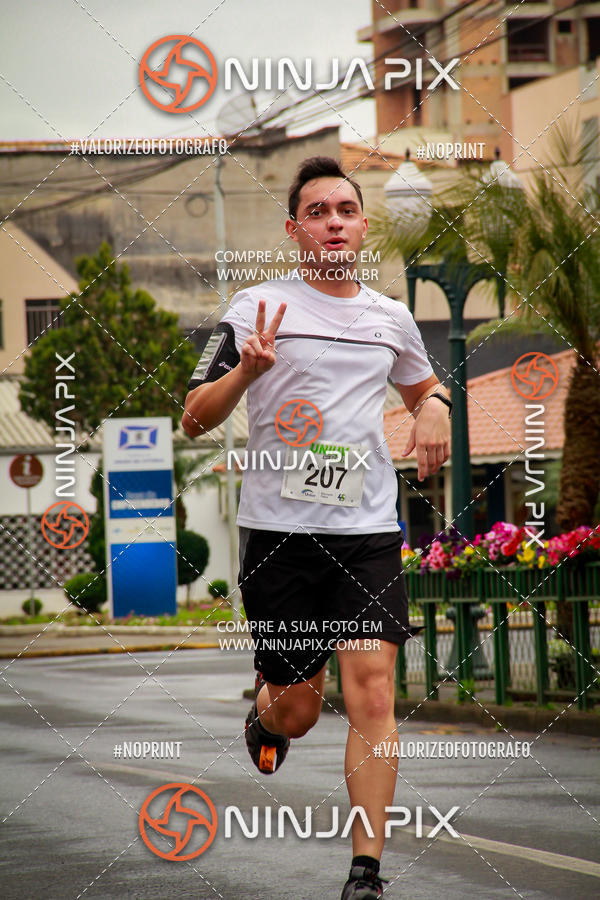Compre suas fotos do evento2 Corrida Run UNIUV no Fotop