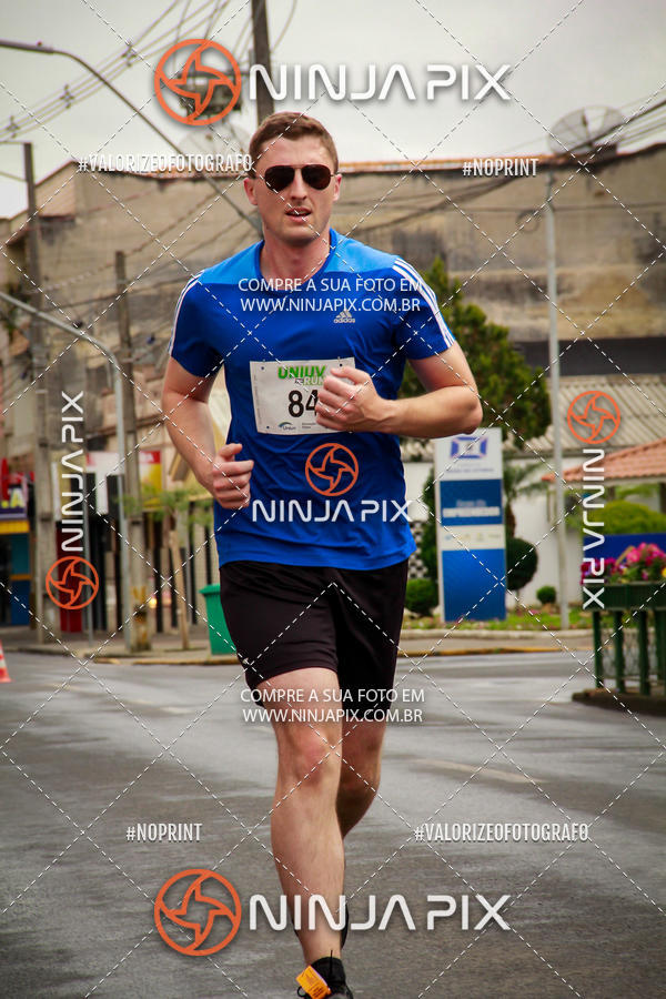 Achetez vos photos de l'vnement2 Corrida Run UNIUV sur Fotop
