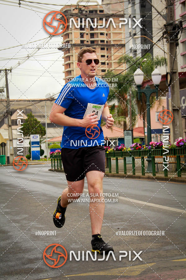 Achetez vos photos de l'vnement2 Corrida Run UNIUV sur Fotop