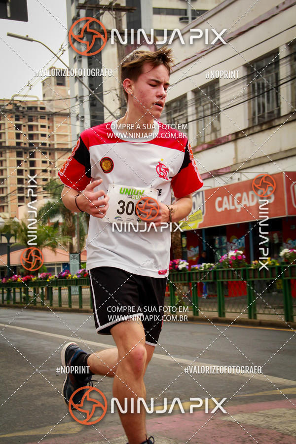 Achetez vos photos de l'vnement2 Corrida Run UNIUV sur Fotop