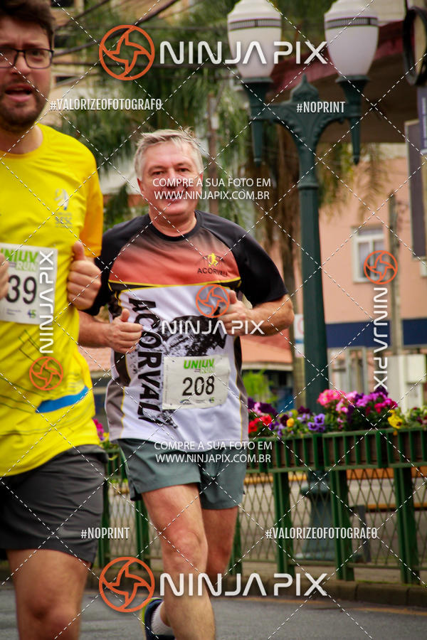 Achetez vos photos de l'vnement2 Corrida Run UNIUV sur Fotop
