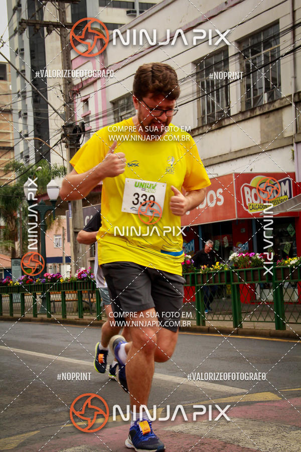 Achetez vos photos de l'vnement2 Corrida Run UNIUV sur Fotop