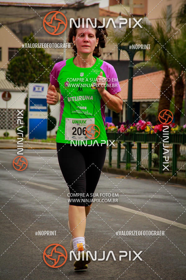 Achetez vos photos de l'vnement2 Corrida Run UNIUV sur Fotop