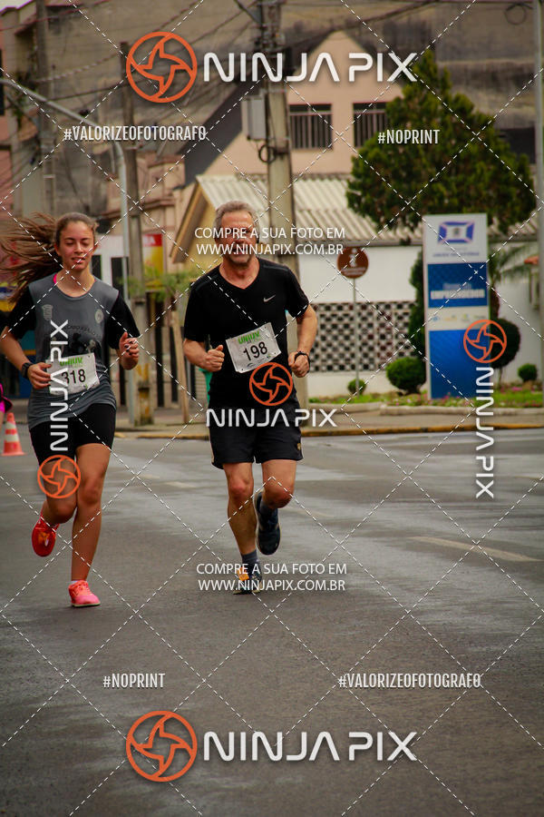 Achetez vos photos de l'vnement2 Corrida Run UNIUV sur Fotop