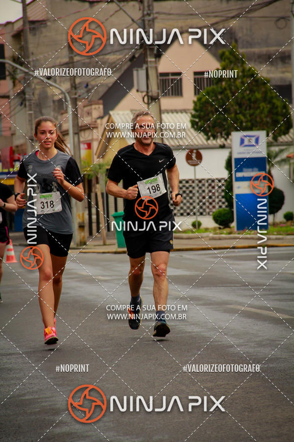 Achetez vos photos de l'vnement2 Corrida Run UNIUV sur Fotop