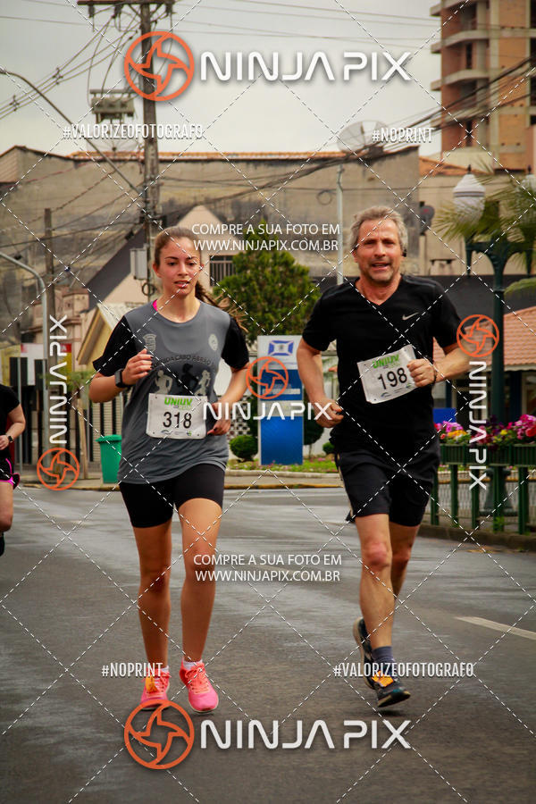 Achetez vos photos de l'vnement2 Corrida Run UNIUV sur Fotop