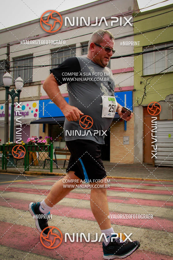 Compra tus fotos del evento2 Corrida Run UNIUV En Fotop
