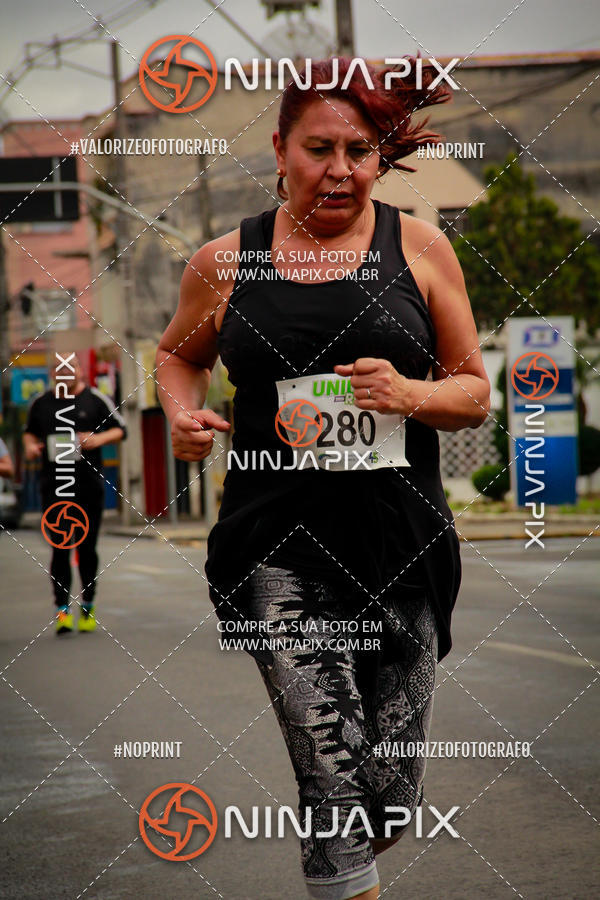 Achetez vos photos de l'vnement2 Corrida Run UNIUV sur Fotop