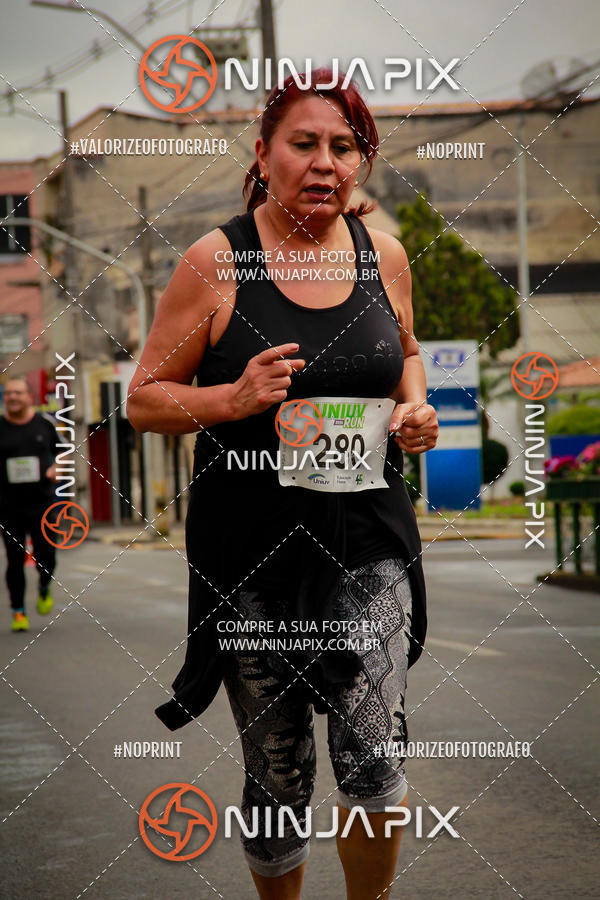 Achetez vos photos de l'vnement2 Corrida Run UNIUV sur Fotop