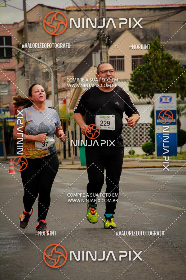 Achetez vos photos de l'vnement2 Corrida Run UNIUV sur Fotop