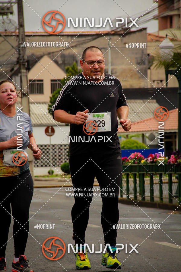 Achetez vos photos de l'vnement2 Corrida Run UNIUV sur Fotop