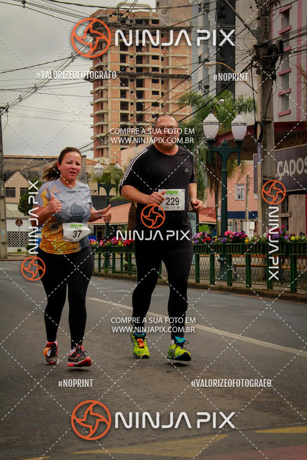 Achetez vos photos de l'vnement2 Corrida Run UNIUV sur Fotop