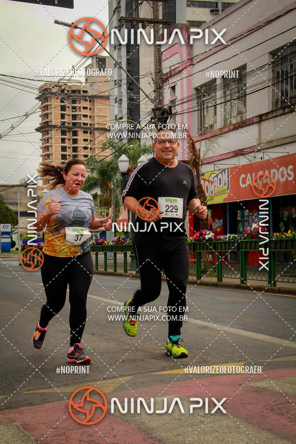 Achetez vos photos de l'vnement2 Corrida Run UNIUV sur Fotop