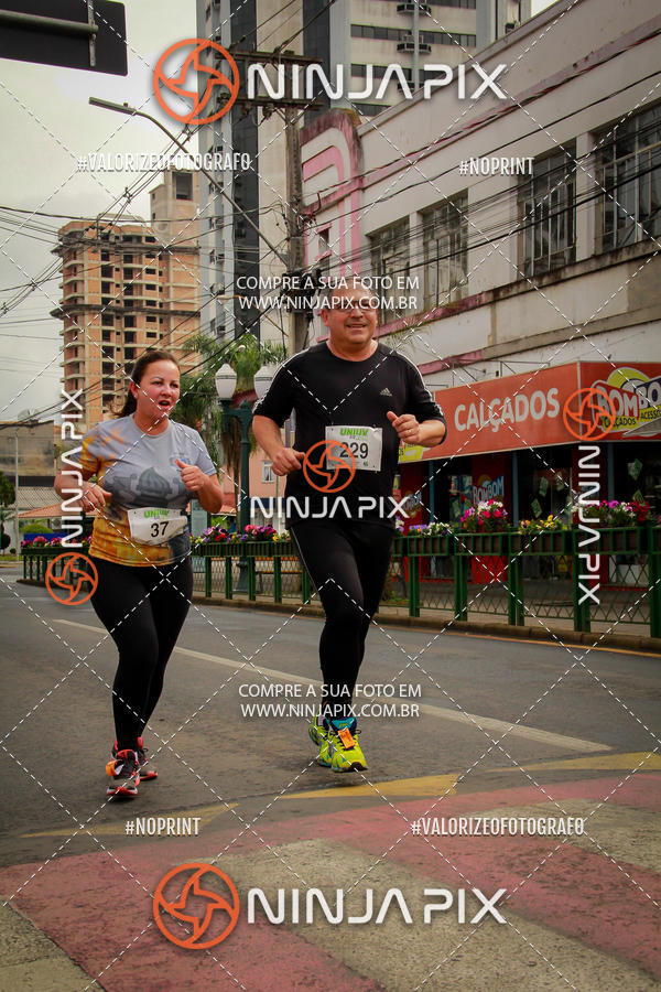 Achetez vos photos de l'vnement2 Corrida Run UNIUV sur Fotop