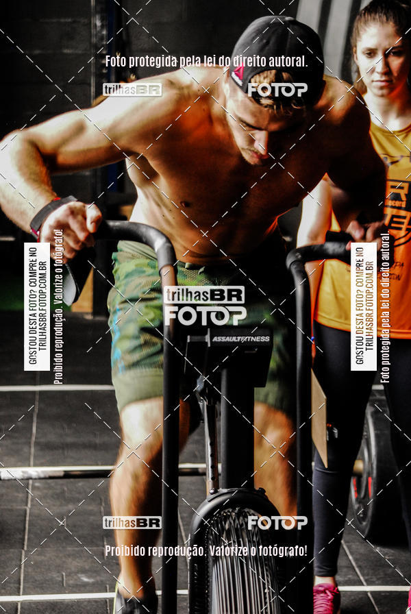 Buy your photos of the eventPersonal Record on Fotop