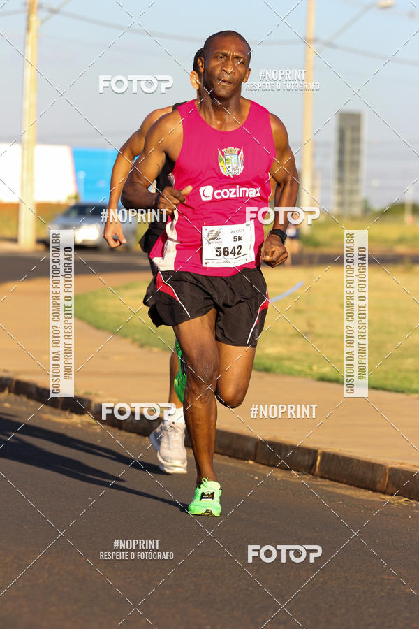 Buy your photos of the event2 Corrida de Rua e Caminhada - Col�gio Zerbrini Coopen on Fotop