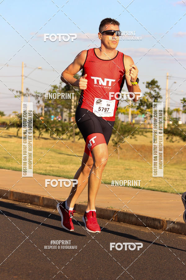 Buy your photos of the event2 Corrida de Rua e Caminhada - Col�gio Zerbrini Coopen on Fotop