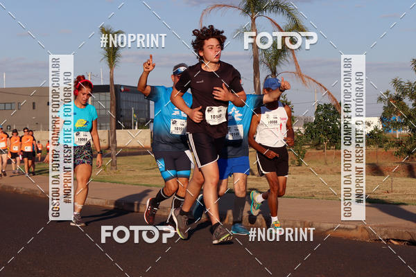 Buy your photos of the event2 Corrida de Rua e Caminhada - Col�gio Zerbrini Coopen on Fotop