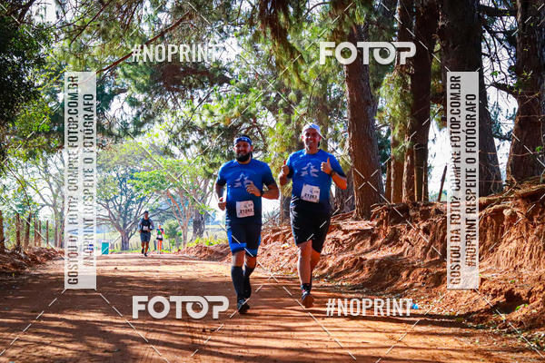 Achetez vos photos de l'�v�nement6� Meia Maratona A�a� da Praia sur Fotop