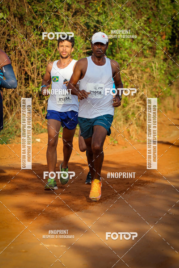 Achetez vos photos de l'�v�nement6� Meia Maratona A�a� da Praia sur Fotop