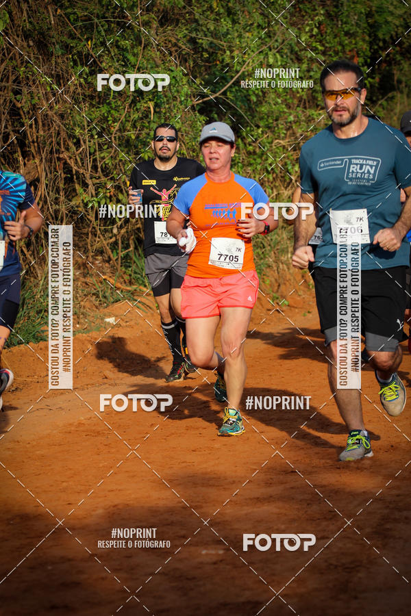 Compre as suas fotos do evento6 Meia Maratona Aa da Praia no Fotop
