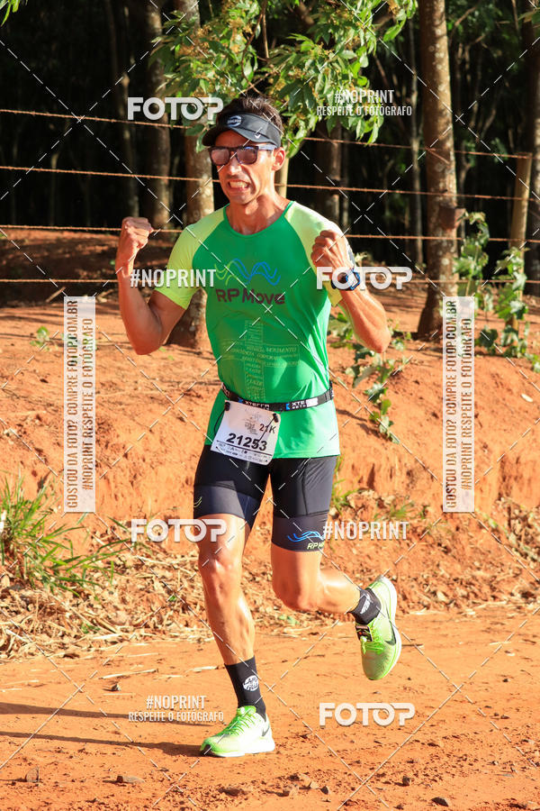 Achetez vos photos de l'�v�nement6� Meia Maratona A�a� da Praia sur Fotop