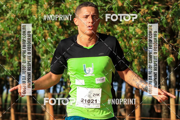 Achetez vos photos de l'�v�nement6� Meia Maratona A�a� da Praia sur Fotop