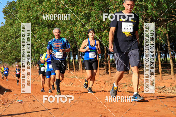 Achetez vos photos de l'�v�nement6� Meia Maratona A�a� da Praia sur Fotop