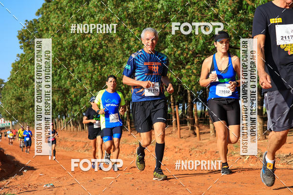 Achetez vos photos de l'�v�nement6� Meia Maratona A�a� da Praia sur Fotop