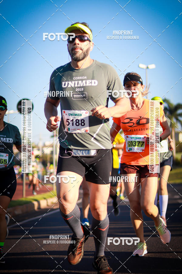 Achetez vos photos de l'�v�nementCorrida Unimed sur Fotop