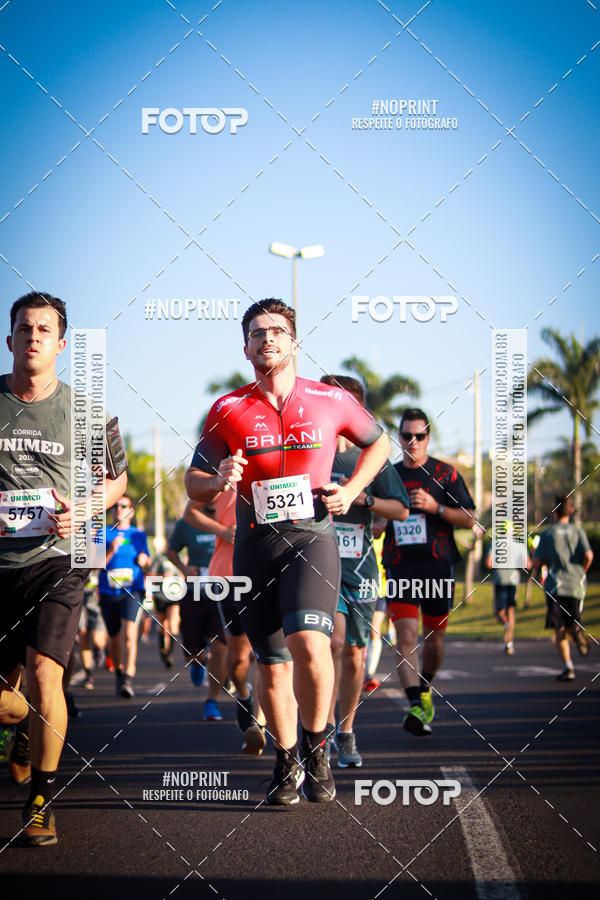 Achetez vos photos de l'�v�nementCorrida Unimed sur Fotop