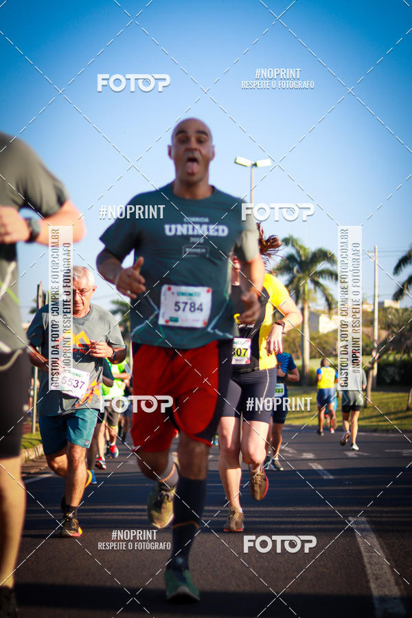 Achetez vos photos de l'�v�nementCorrida Unimed sur Fotop