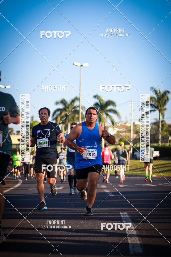 Achetez vos photos de l'�v�nementCorrida Unimed sur Fotop