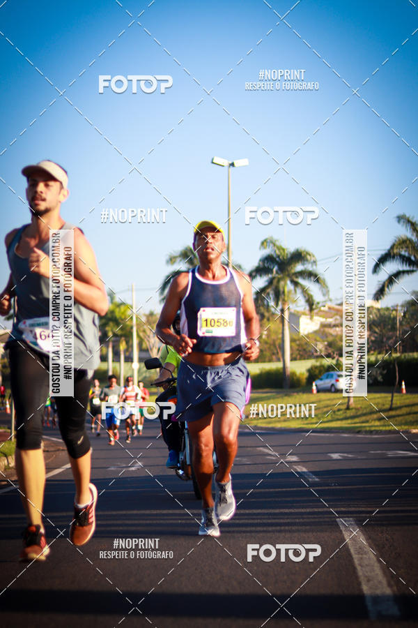 Achetez vos photos de l'�v�nementCorrida Unimed sur Fotop