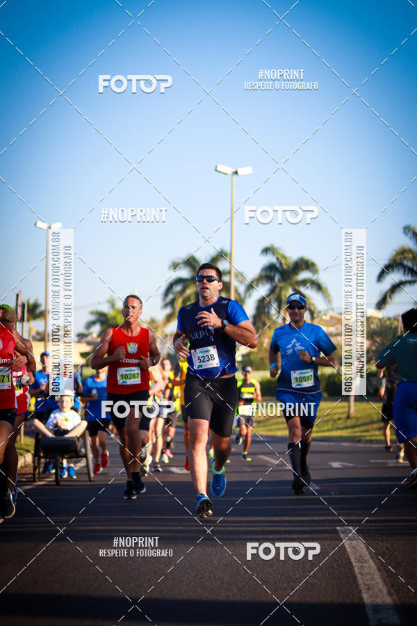 Achetez vos photos de l'�v�nementCorrida Unimed sur Fotop