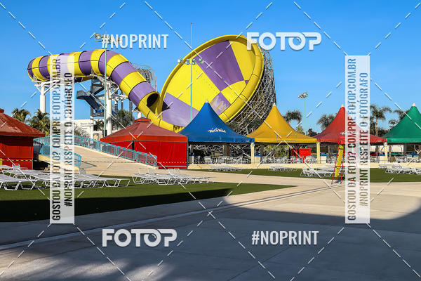 Buy your photos of the eventACQUAFEST WETN WILD 2019 on Fotop