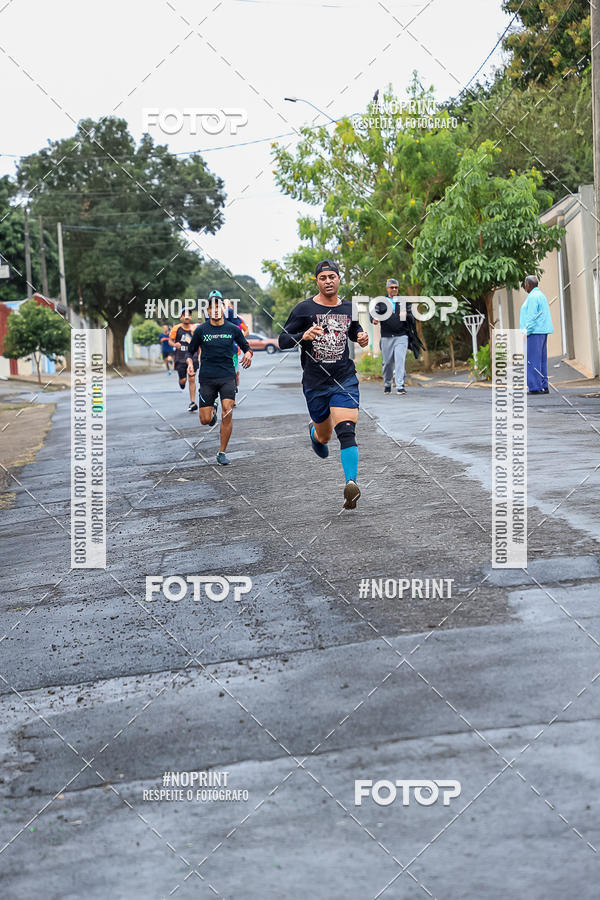 Achetez vos photos de l'vnementCorrida da ALA  sur Fotop