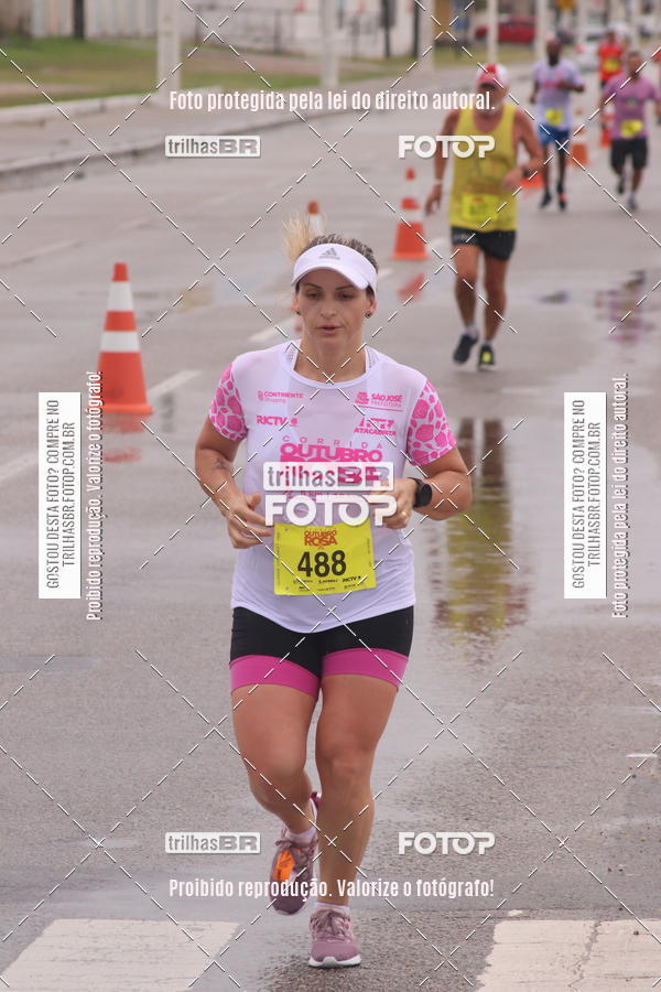 Buy your photos of the eventCorrida Outubro Rosa on Fotop