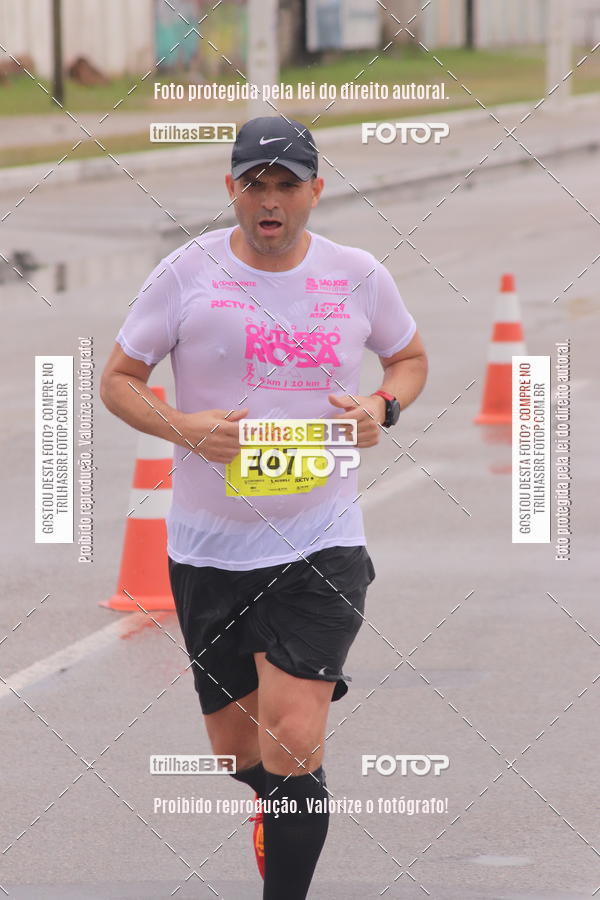 Buy your photos of the eventCorrida Outubro Rosa on Fotop