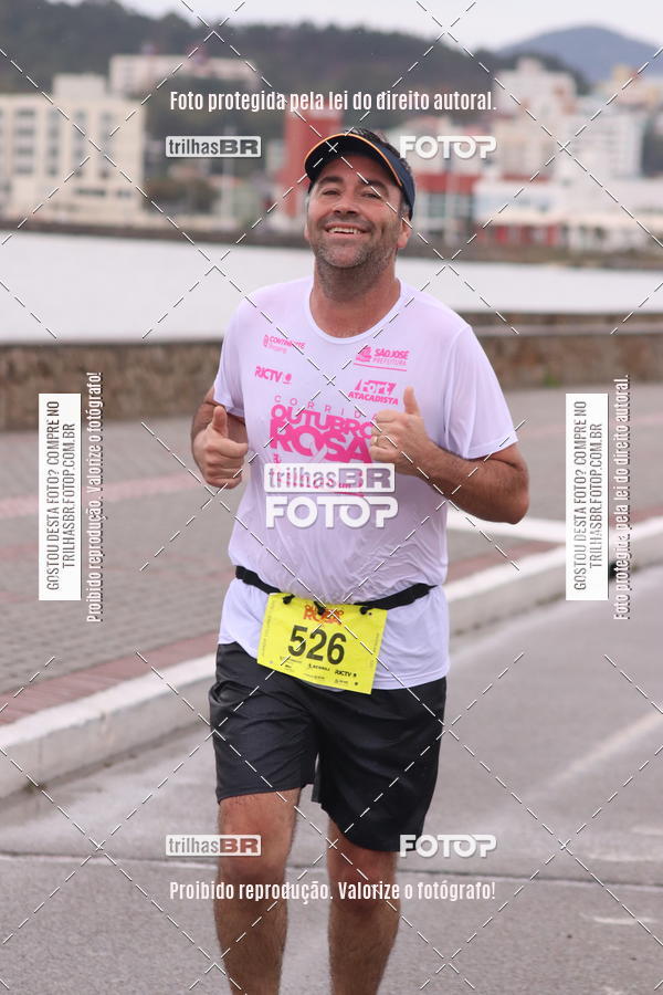 Buy your photos of the eventCorrida Outubro Rosa on Fotop