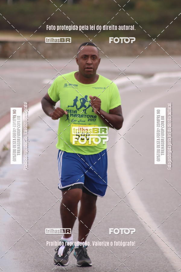 Buy your photos of the eventCorrida Outubro Rosa on Fotop