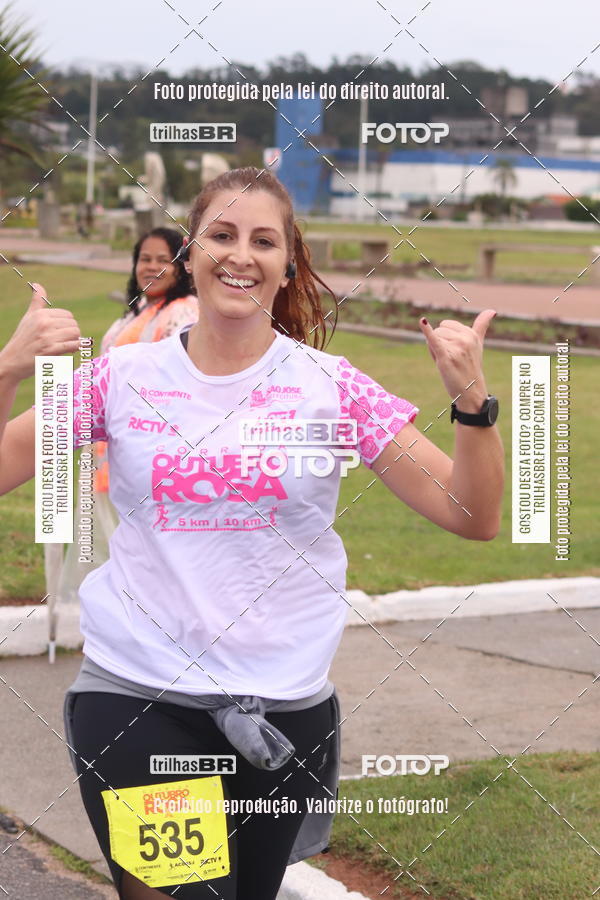 Buy your photos of the eventCorrida Outubro Rosa on Fotop