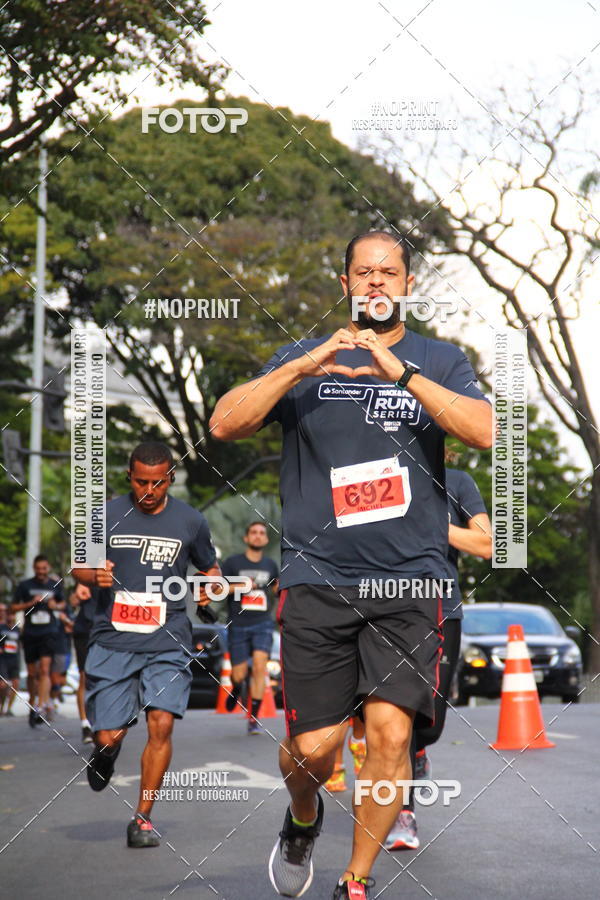 Buy your photos of the eventSANTANDER TRACK&FIELD RUN SERIES - BODYTECH SAVASSI on Fotop