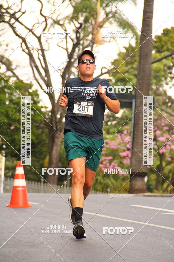Buy your photos of the eventSANTANDER TRACK&FIELD RUN SERIES - BODYTECH SAVASSI on Fotop