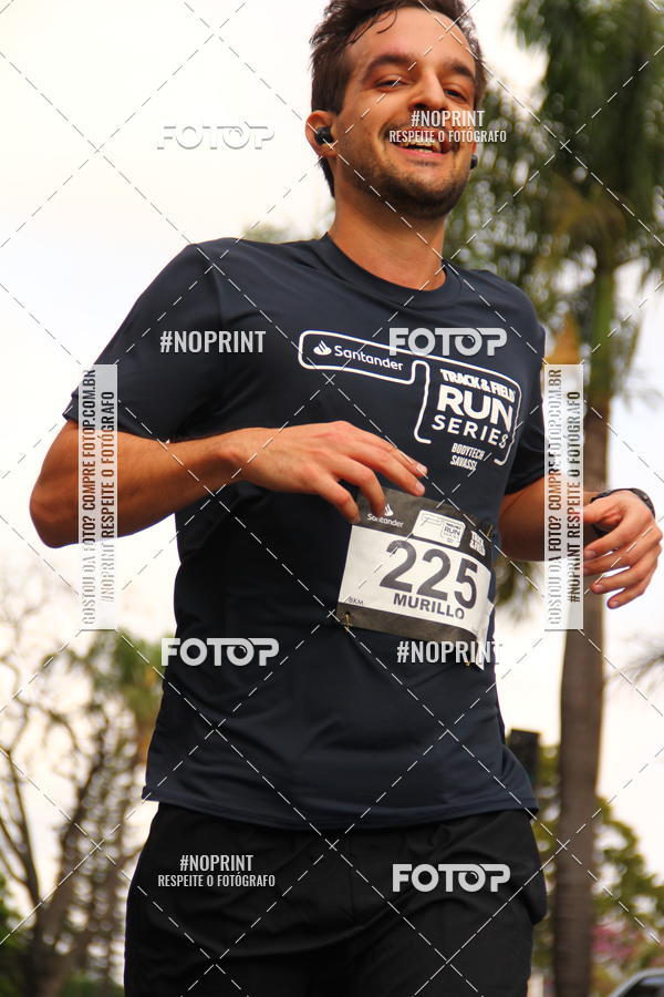 Buy your photos of the eventSANTANDER TRACK&FIELD RUN SERIES - BODYTECH SAVASSI on Fotop